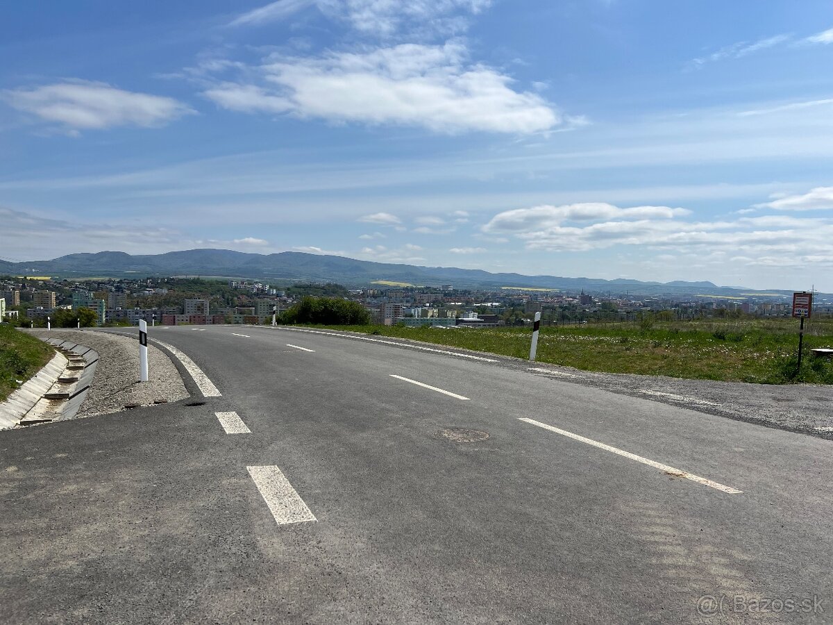 2xst.pozemok (2x862m) Kralova hora Sidl.III