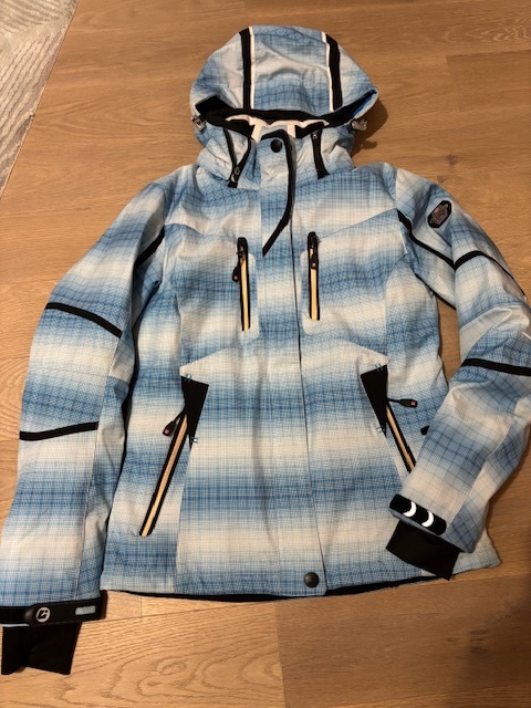 športová/lyžiarska vetrovka