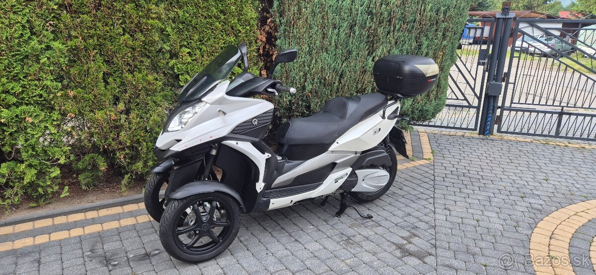 Quadro 350 cm3 L5e Mp3