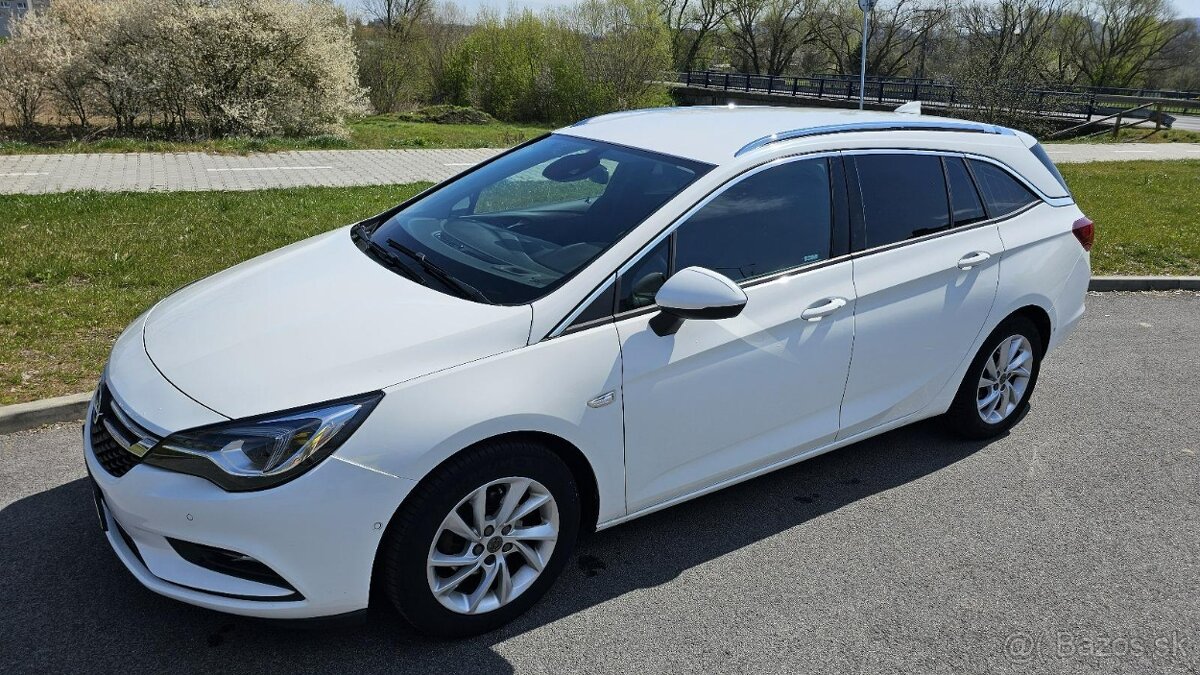 Opel Astra Sport Tourer ST 1.6 CDTI S S 110k ECOTEC Dynamic