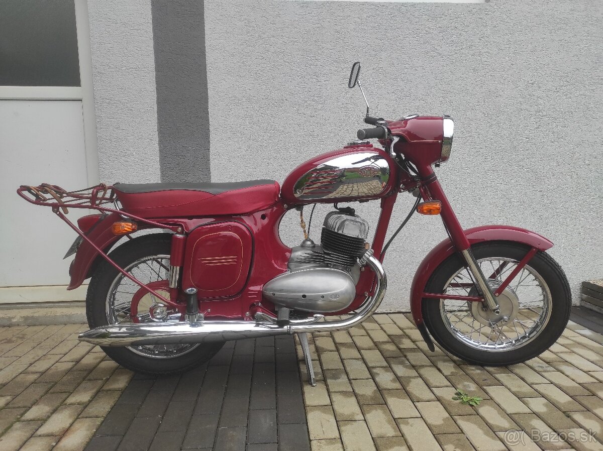 Predám Jawa 350 panelka