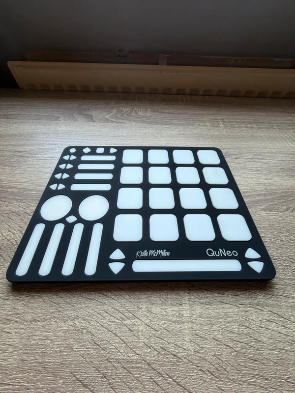 Keith McMillen QuNeo 3D Multi Touch Midi Controller