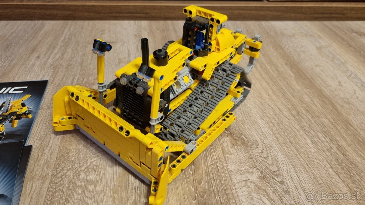 Predam Lego technic sety 42028, 42034