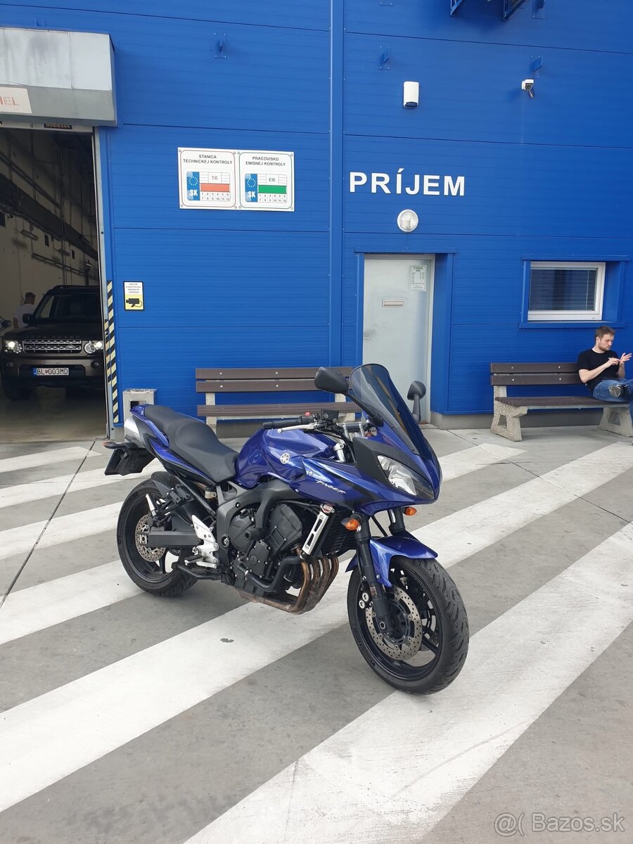 Yamaha FZ6 Fazer S2