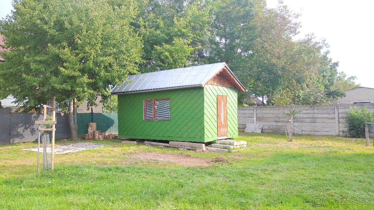 PRENÁJOM pozemok 3940 m² s unimobunkou v Rybanoch