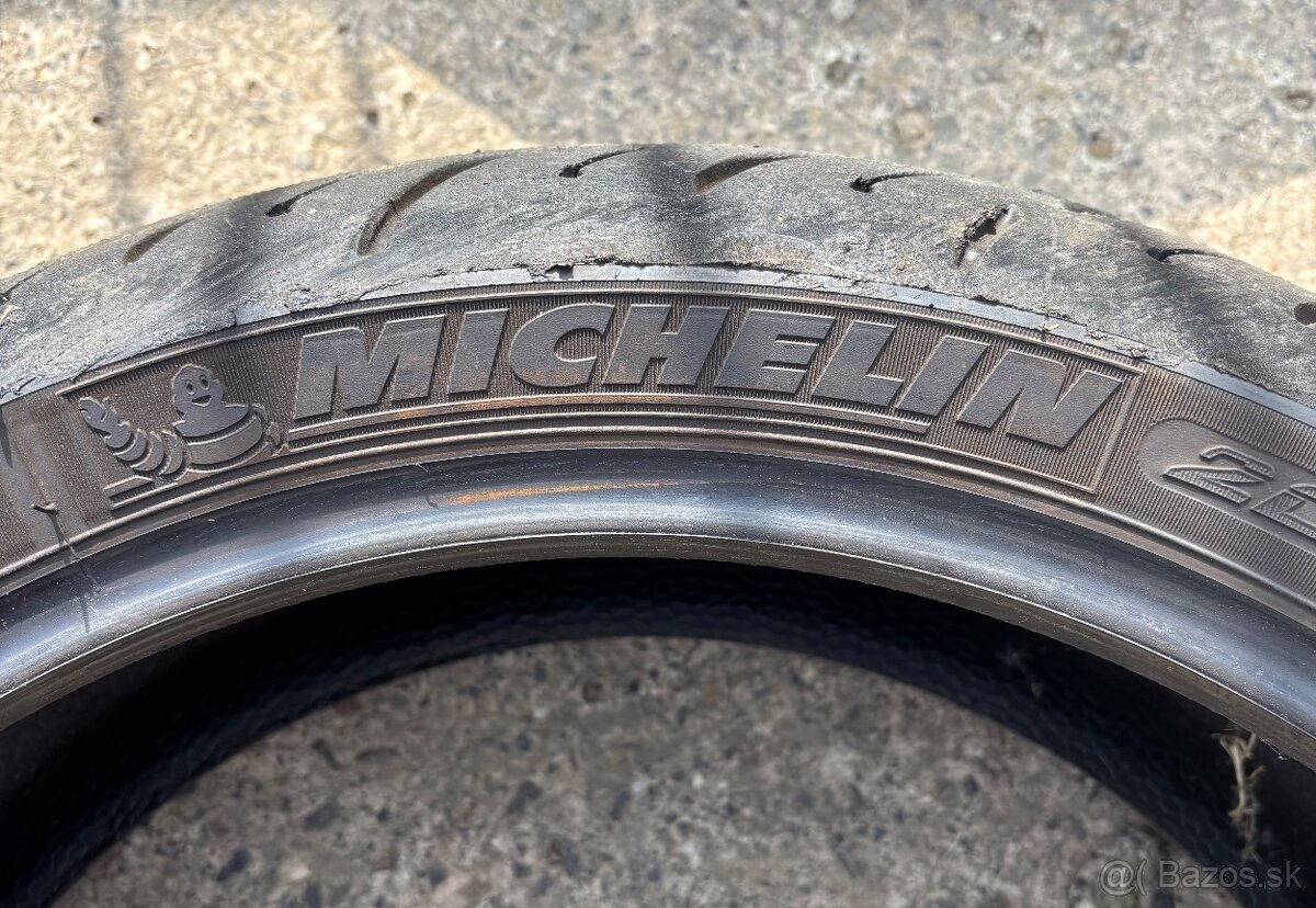 Pneu Michelin pilot road