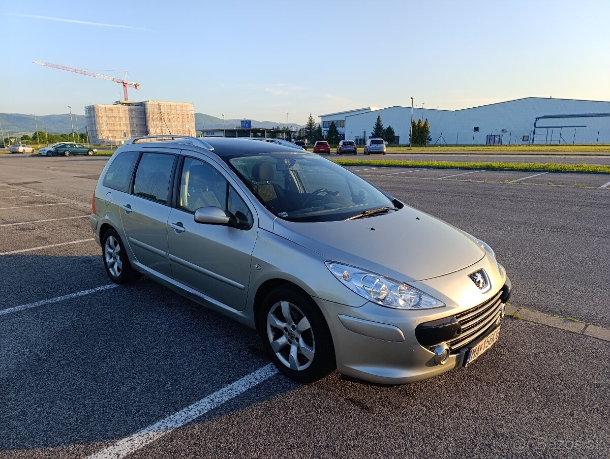 Predám Peugeot 307 SW.
