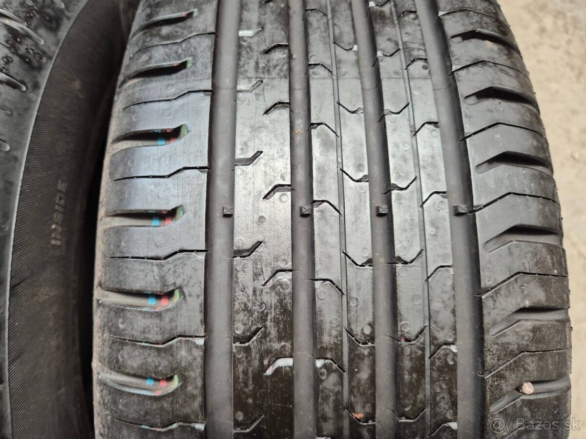 205/60 r16 letné 4 ks CONTINENTAL z nového auta