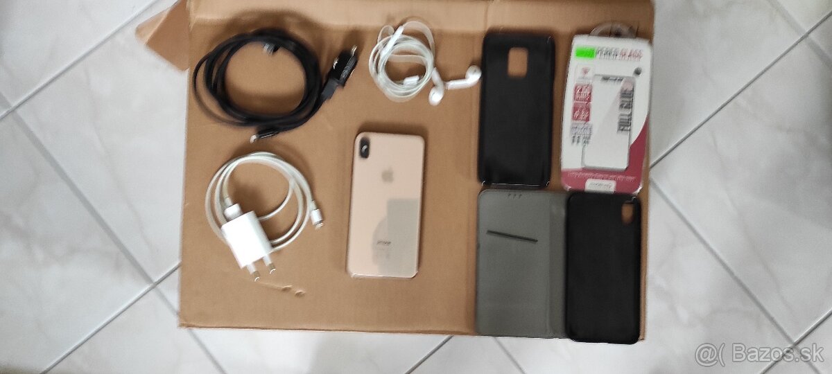 Predám MT Apple iPhone XS Max 512GB Gold.
