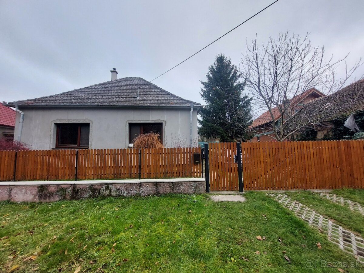 Výrazne znížená cena 4 izbový rodinný dom v Tomášikove