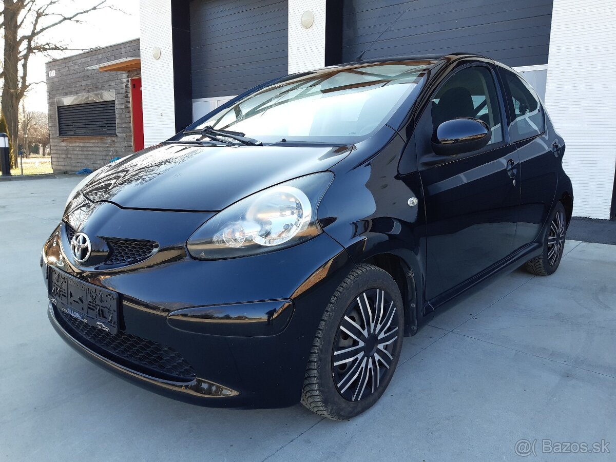 Toyota Aygo 1.0 VVT-i Cool Plus MMT