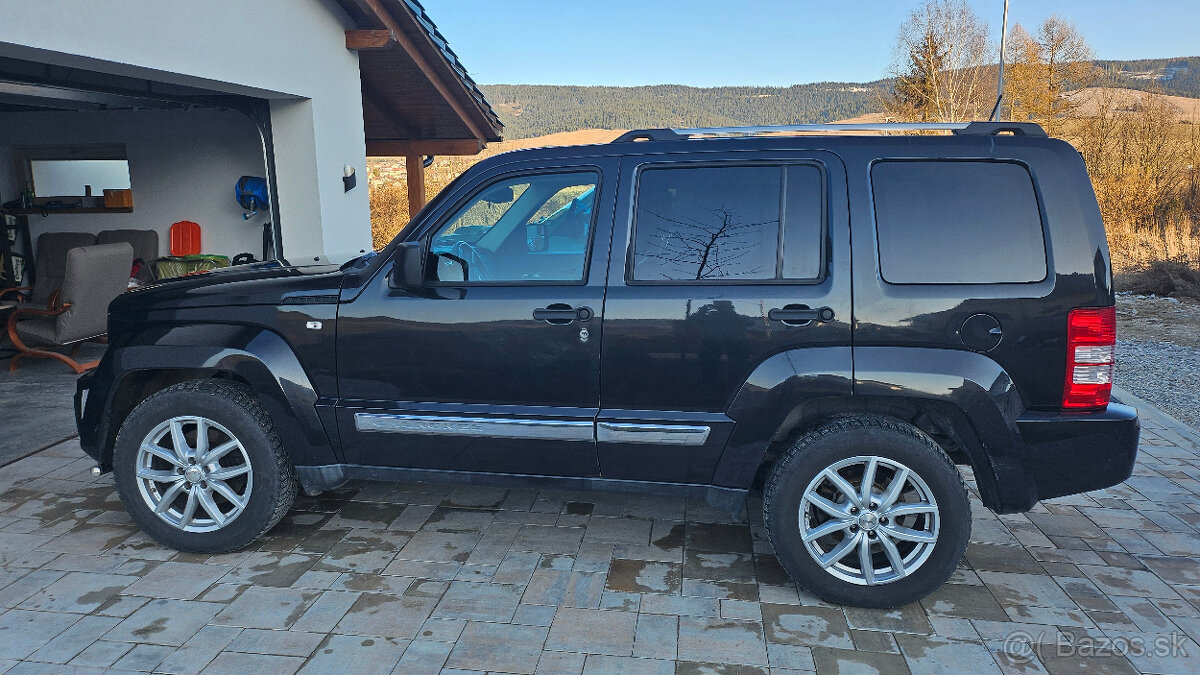 Predám Jeep Cherokee 147kw Automat 2012