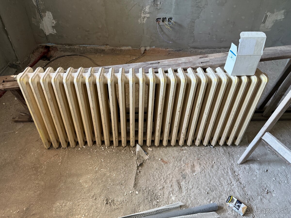 Predám 3ks zachovalých radiatorov