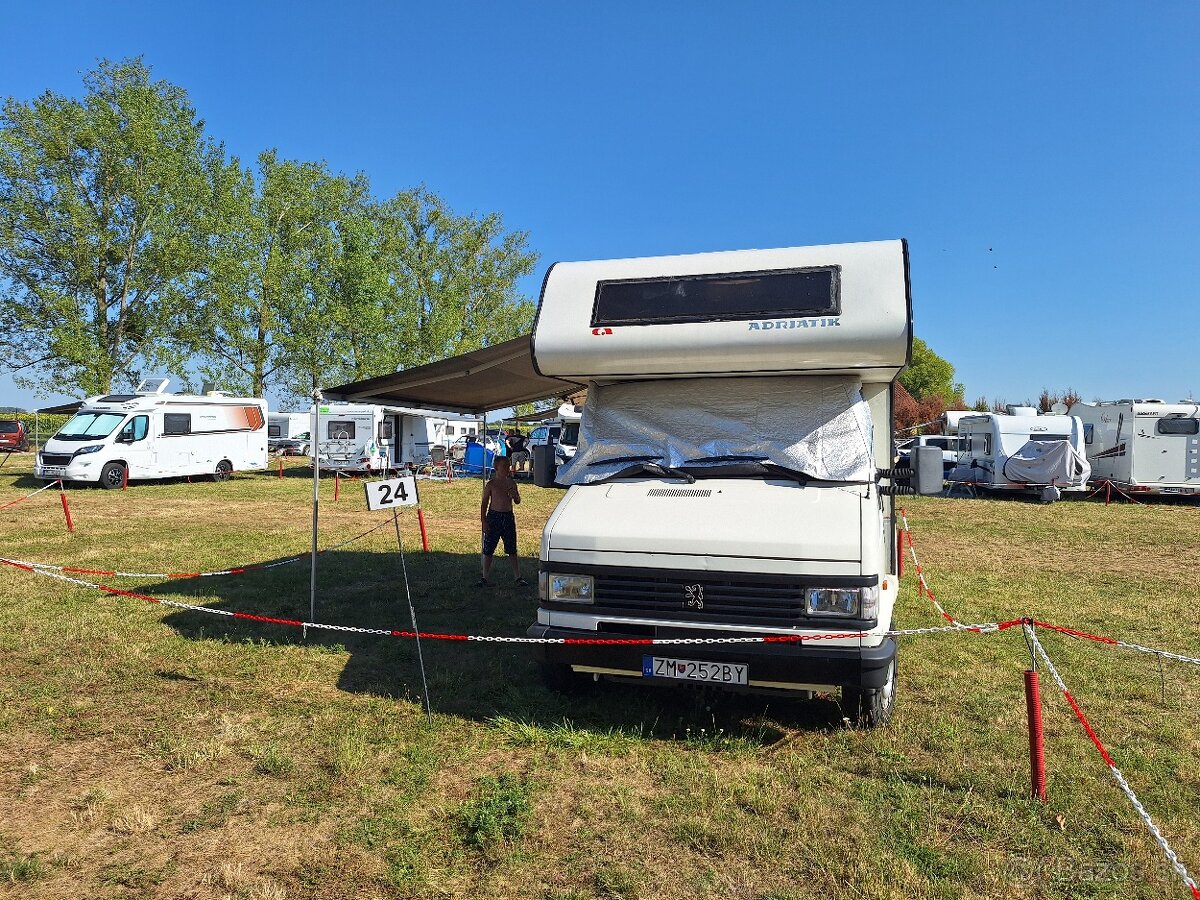 Autokaravan nadstavba Adria