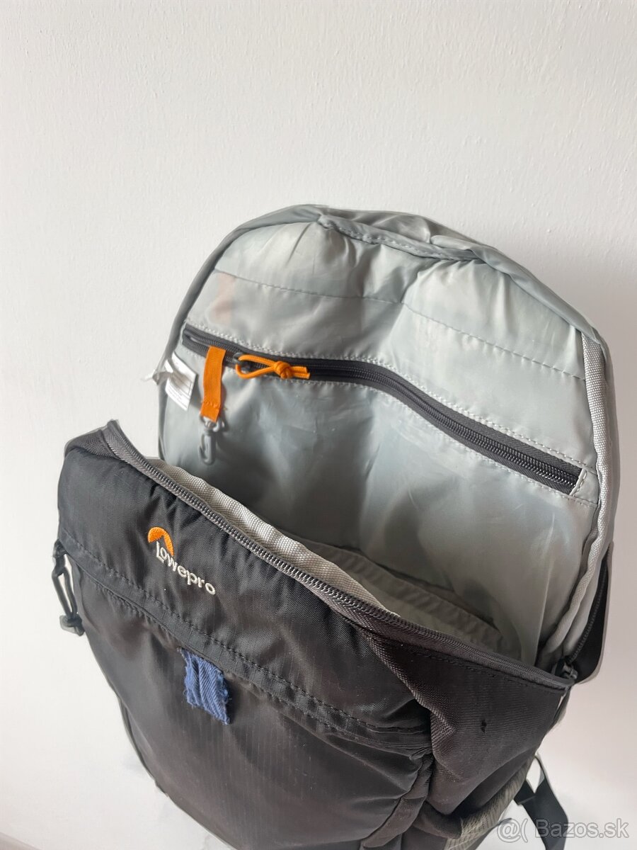 Lowepro fotobatoh Photo Hatchback 250 AW II čierny
