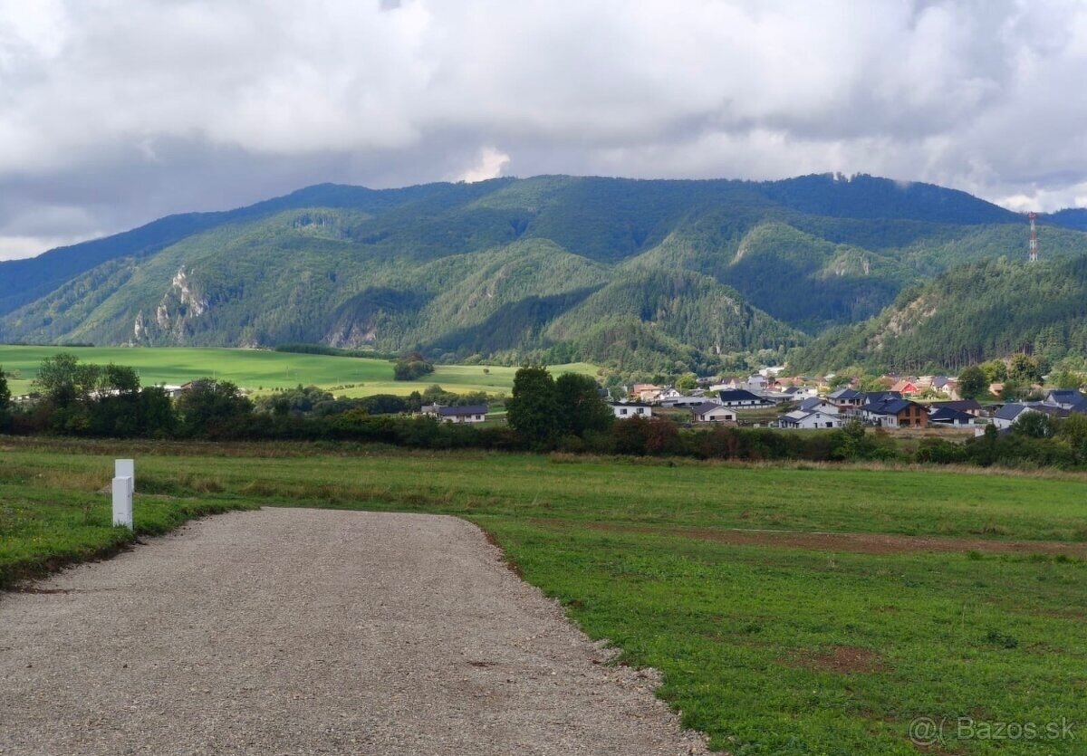 Pozemok na Predaj