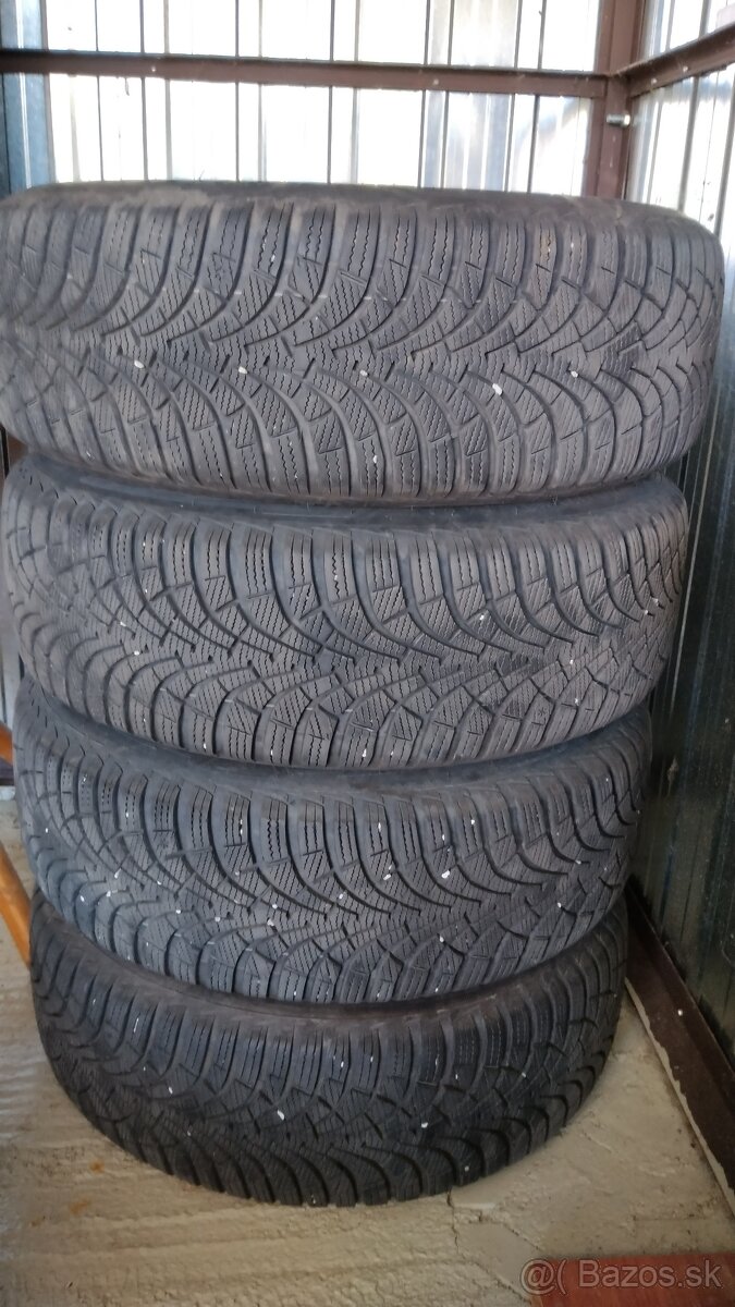 Zimné pneu Goodyear 205/55R16