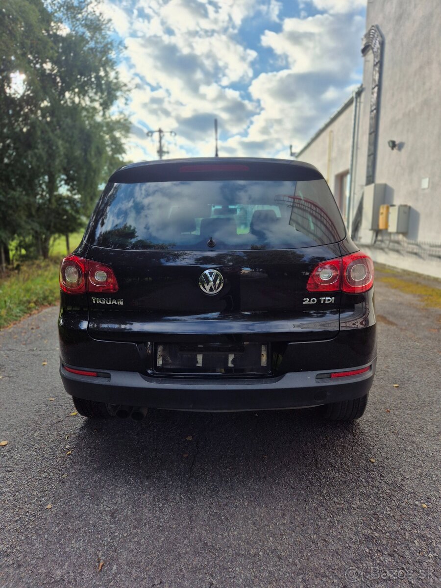 Predám náhradné diely na Volkswagen Tiguan