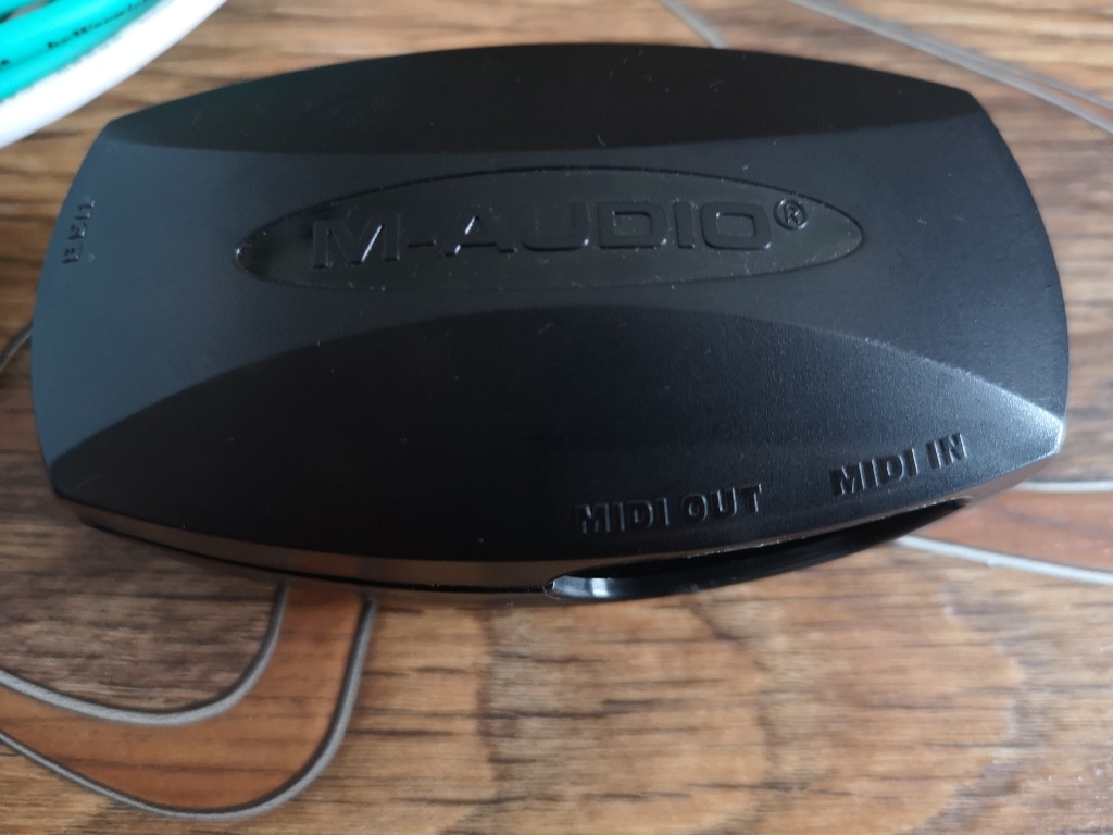 USB MIDI interface M-Audio Midisport 1x1 - Kábel