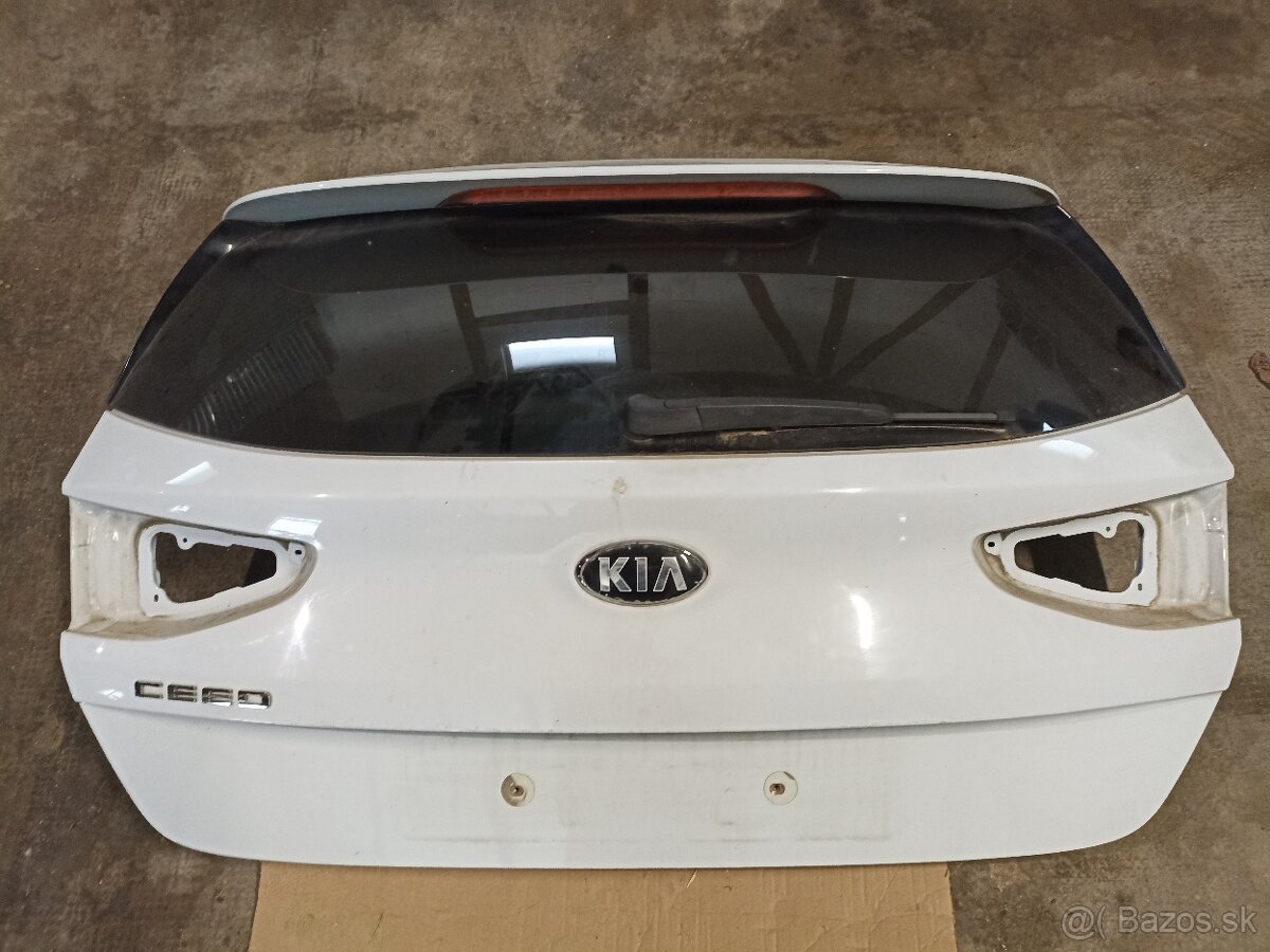 Kia ceed III hatchback 5 dvere kufor