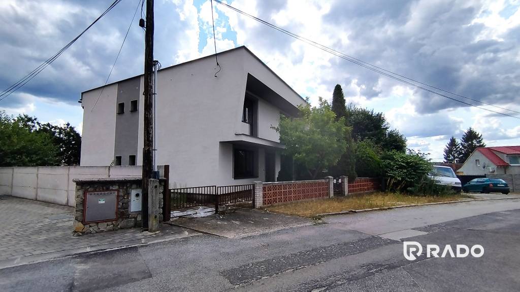 RADO | Dvojpodlažný RD v obci Borský Mikuláš