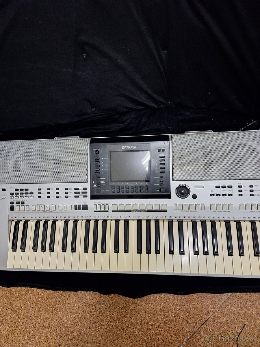 YAMAHA Psr 900