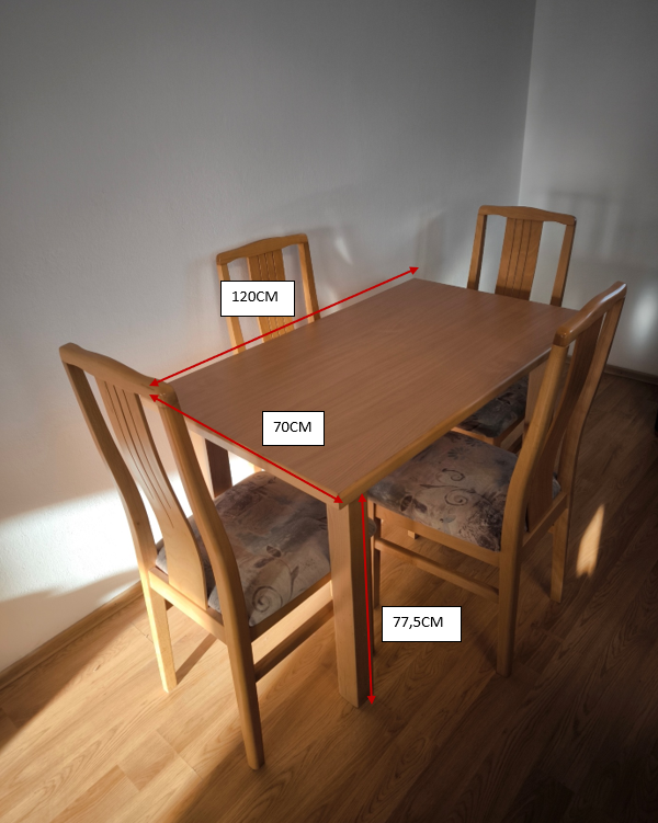 Jedálenský stôl + 4 stoličky