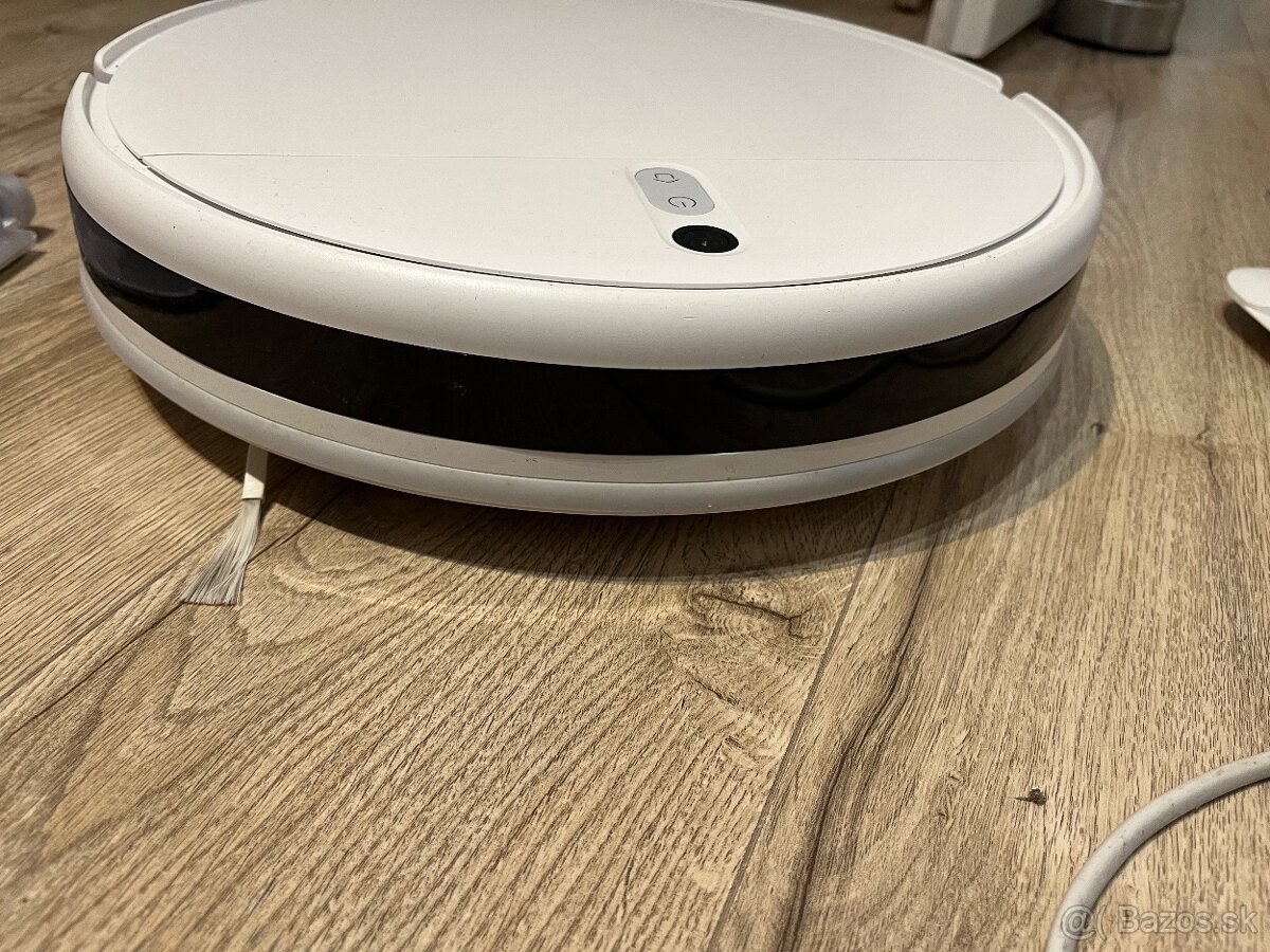 Xiaomi - robotický vysavač