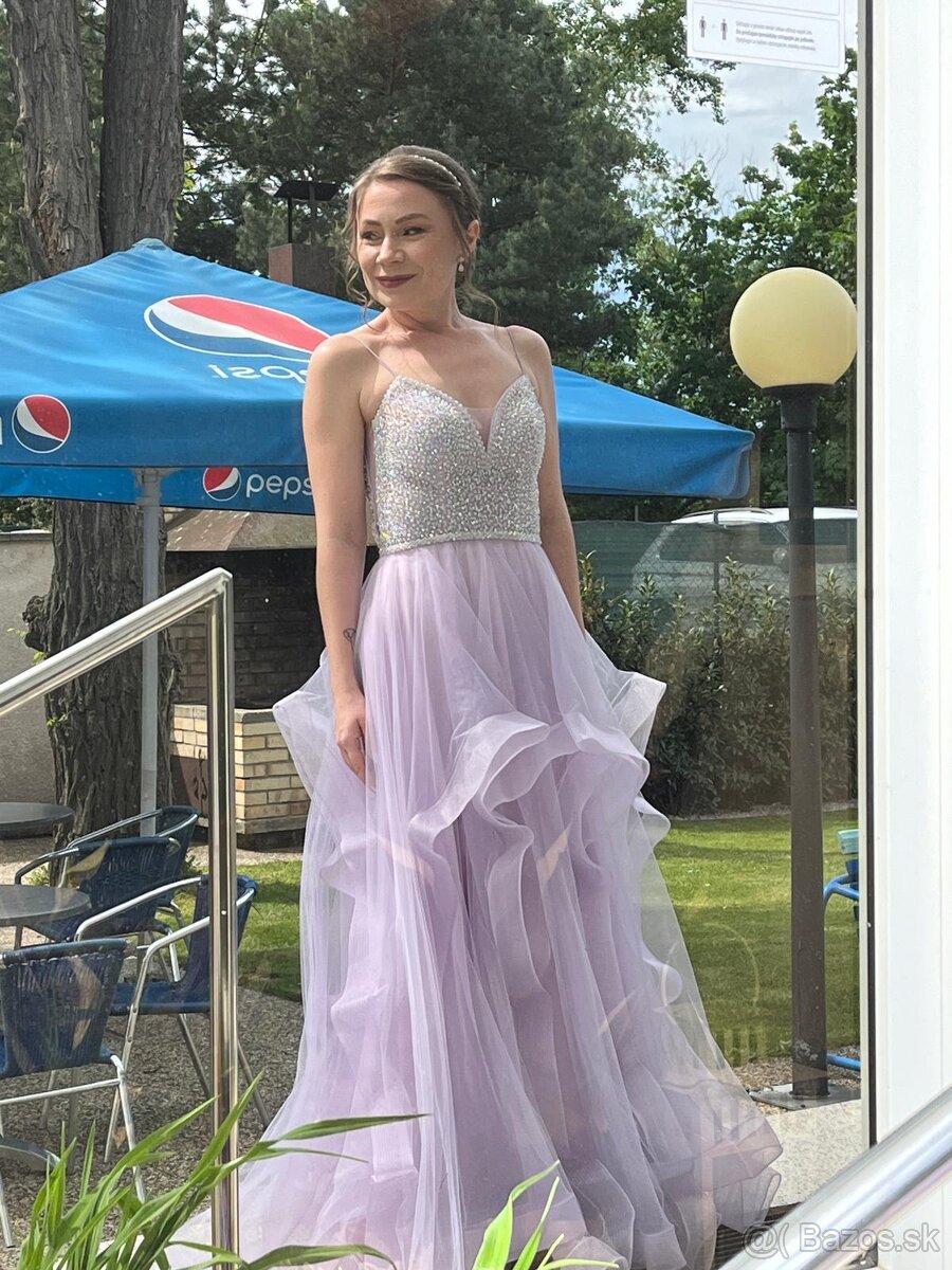 Predám svadobné / spoločenské šaty