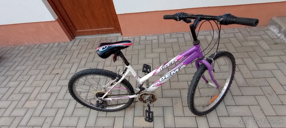 Dievčenský bicykel 24