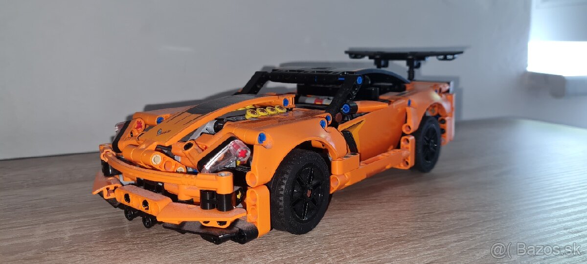 LEGO 42093 Technic Chevrolet Corvette ZR1