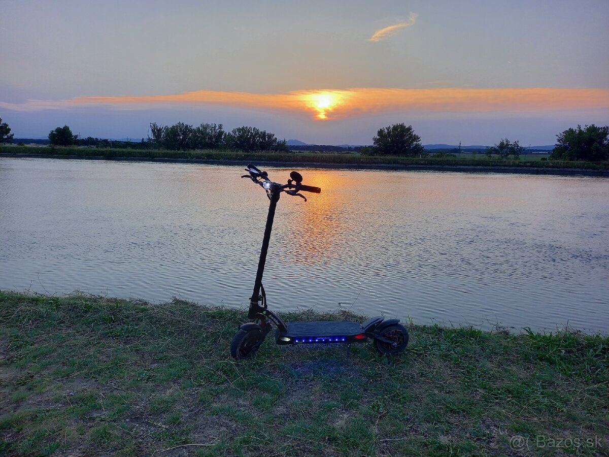 Kaabo Mantis 10 PLUS V2