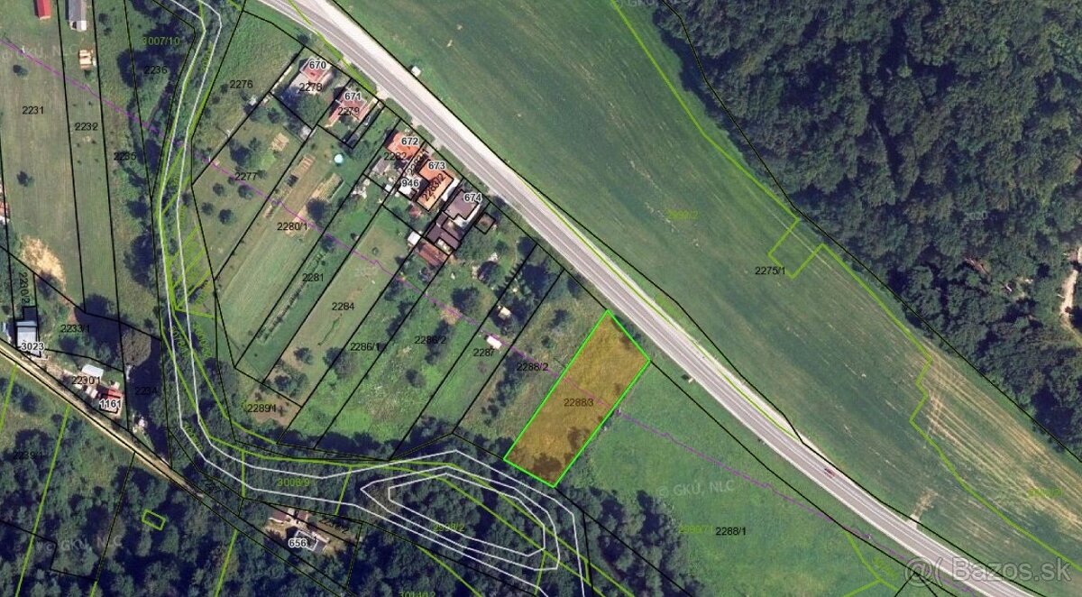 Pozemok, orná pôda s výmerou 1.697m2 na okraji obce Drietoma