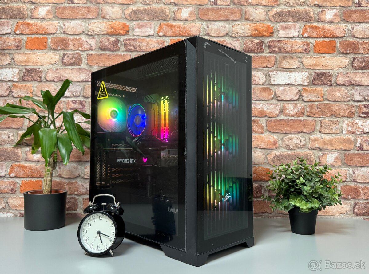 Ryzen 5 5600X\16GB\RTX 3080\SSD\750W Zdroj
