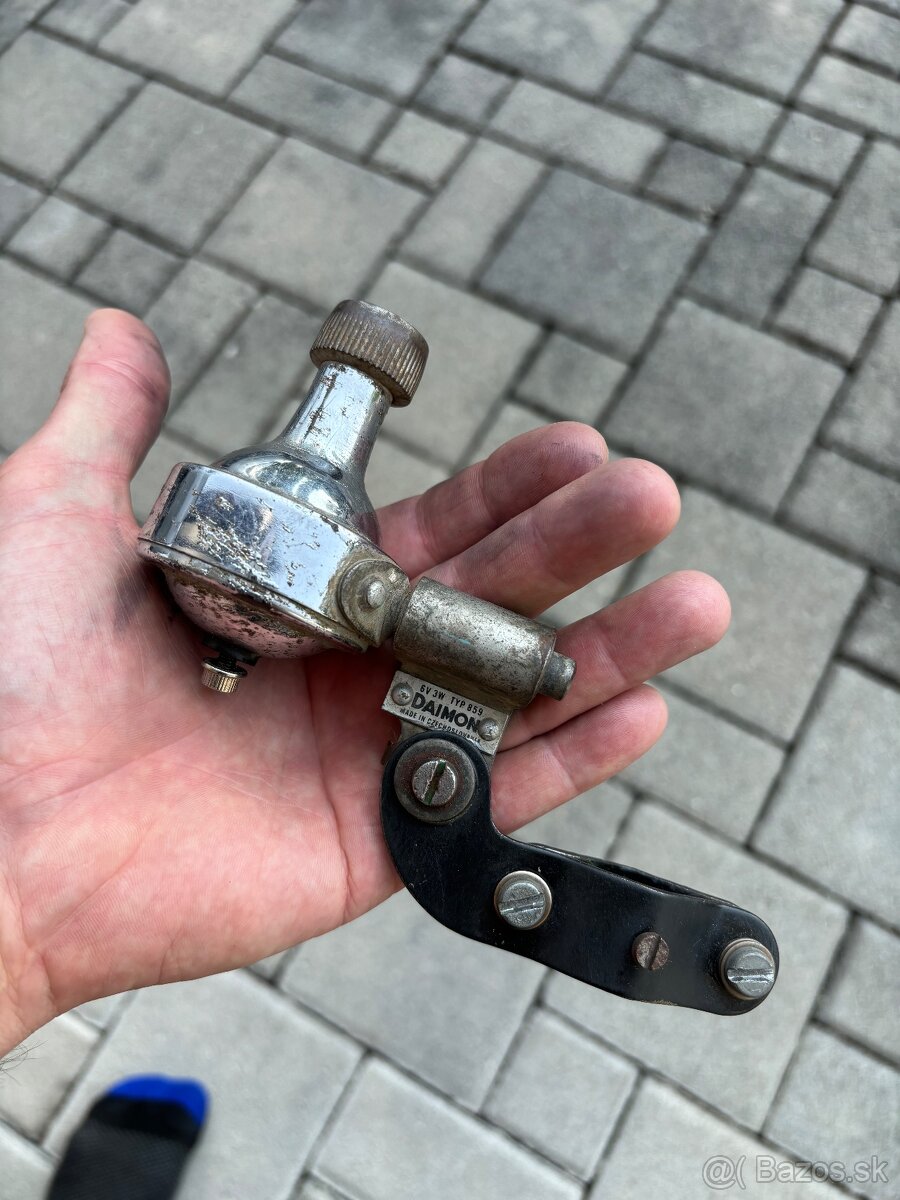 Historicky bicykel