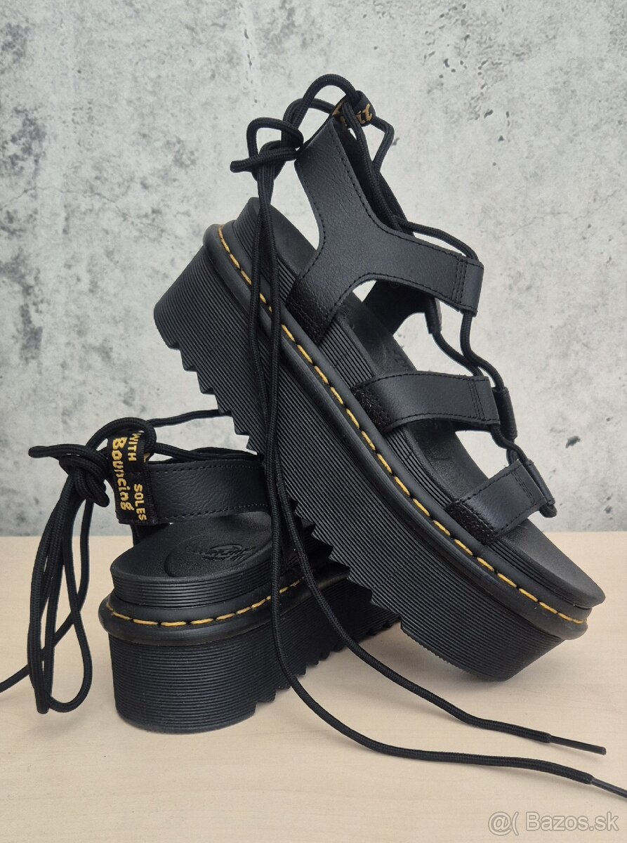 Dr. Martens Nartilla XL EU40