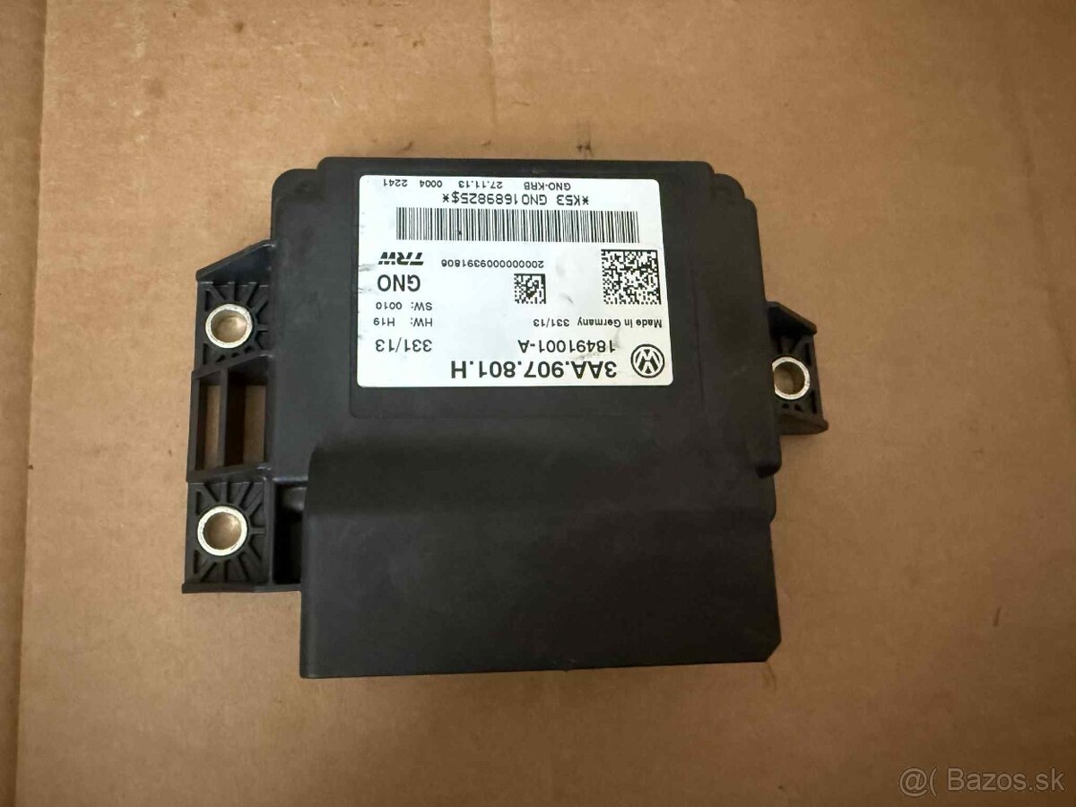 Modul riadiaca jednotka ručnej brzdy VW CC 2009