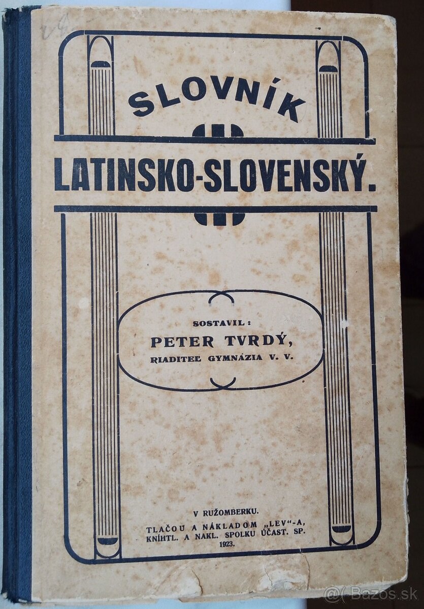 Slovník kniha Latinsko Slovevský z roku 1923