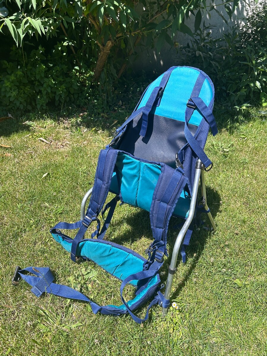 Detský nosič na turistiku