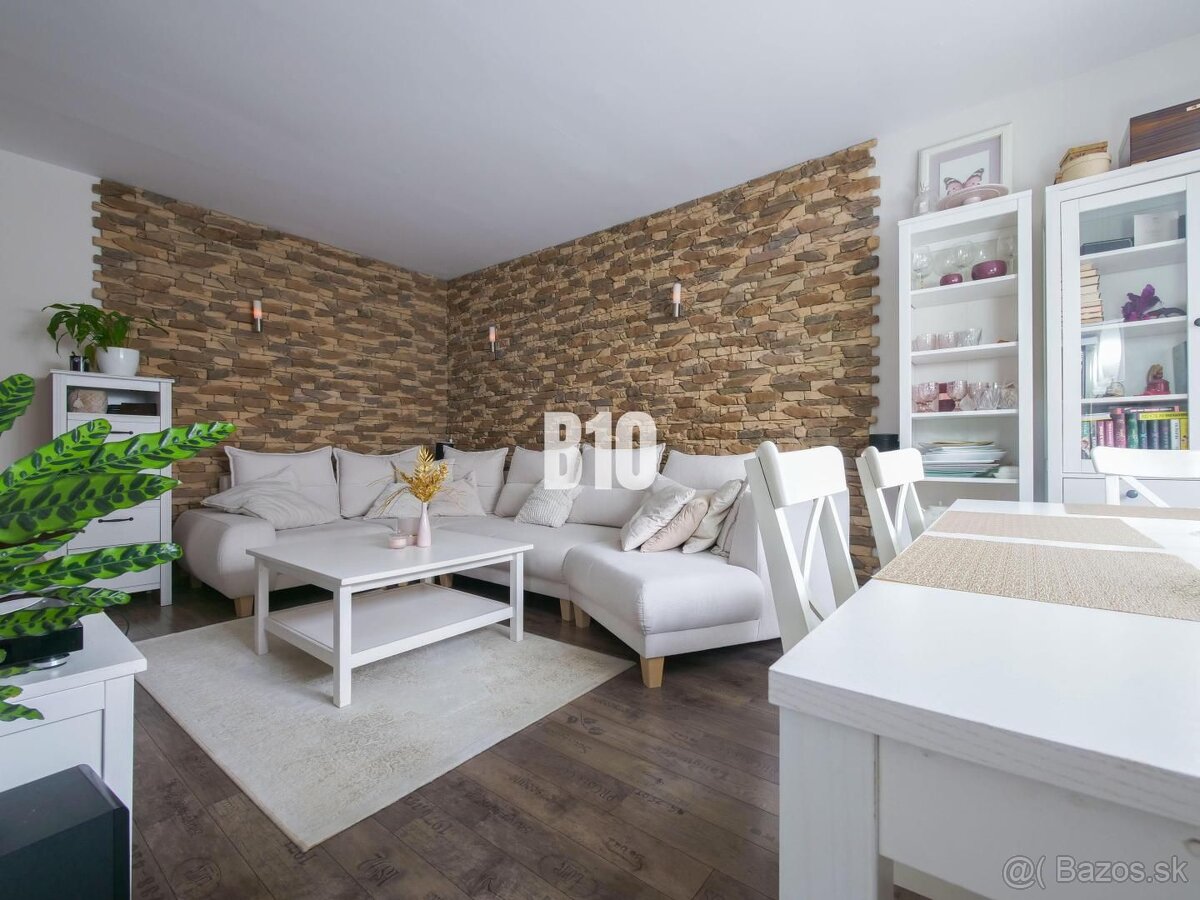 Zariadený 3 izbový byt s balkónom /84m2/ kompletná rekonštru