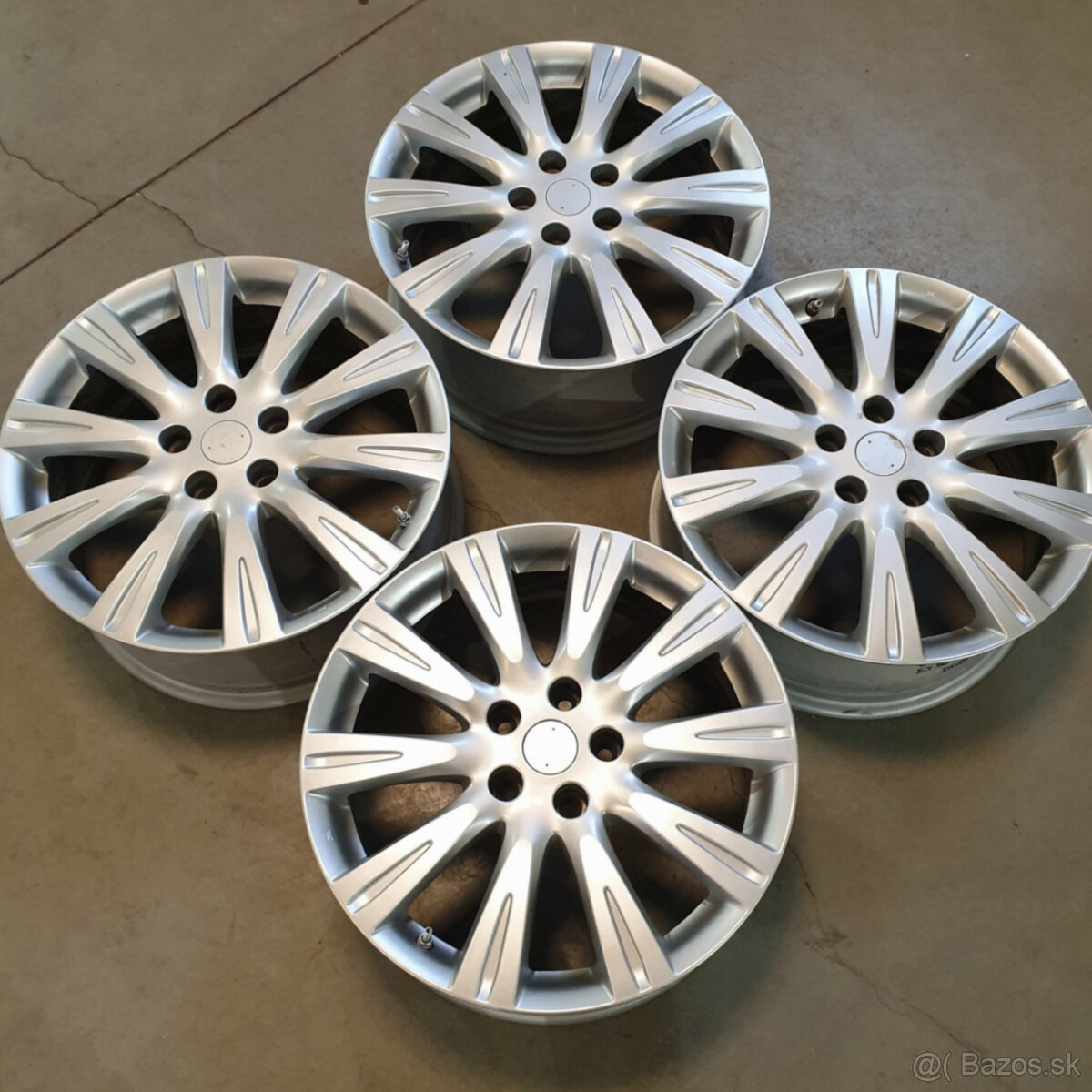 Hliníkové Renault disky 5x114,3 R18 7,5J ET50