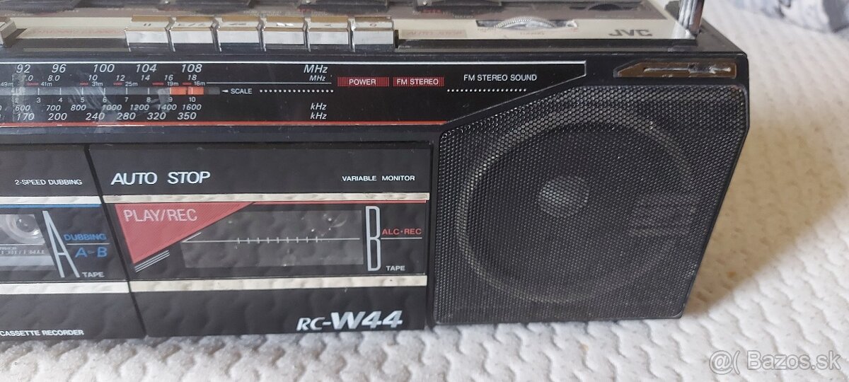 JVC RC W44
