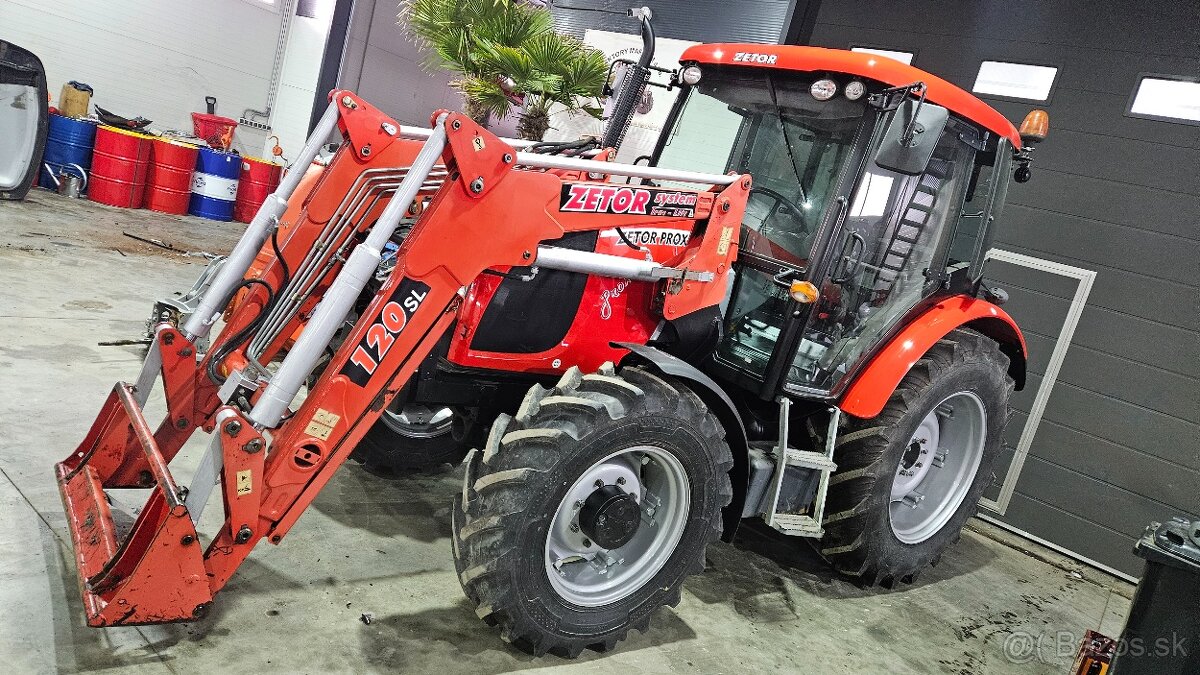 Zetor proxima 75 ( s naakladacom Trac-lift 120)