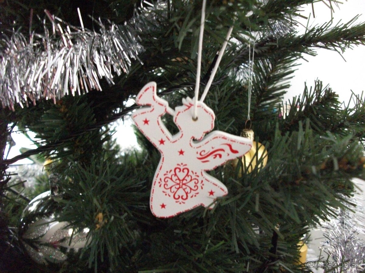 2xČečina"dlhá/Stromček60cm a 2Košíky/darček