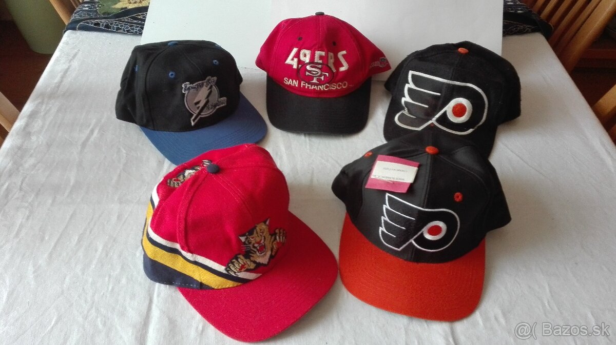 Prodám kšiltovky NHL - 90. léta - 5 ks