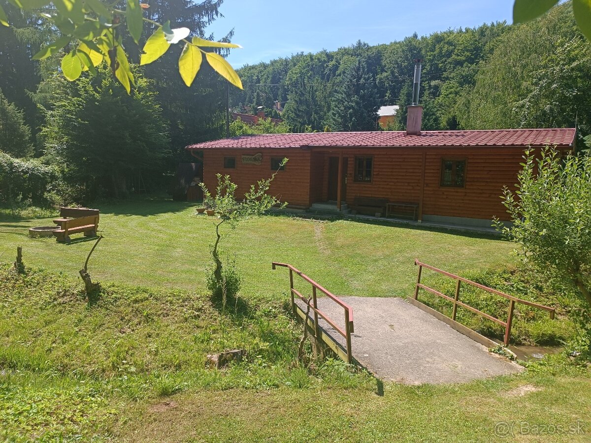 Rekreačná chata na Modrovej