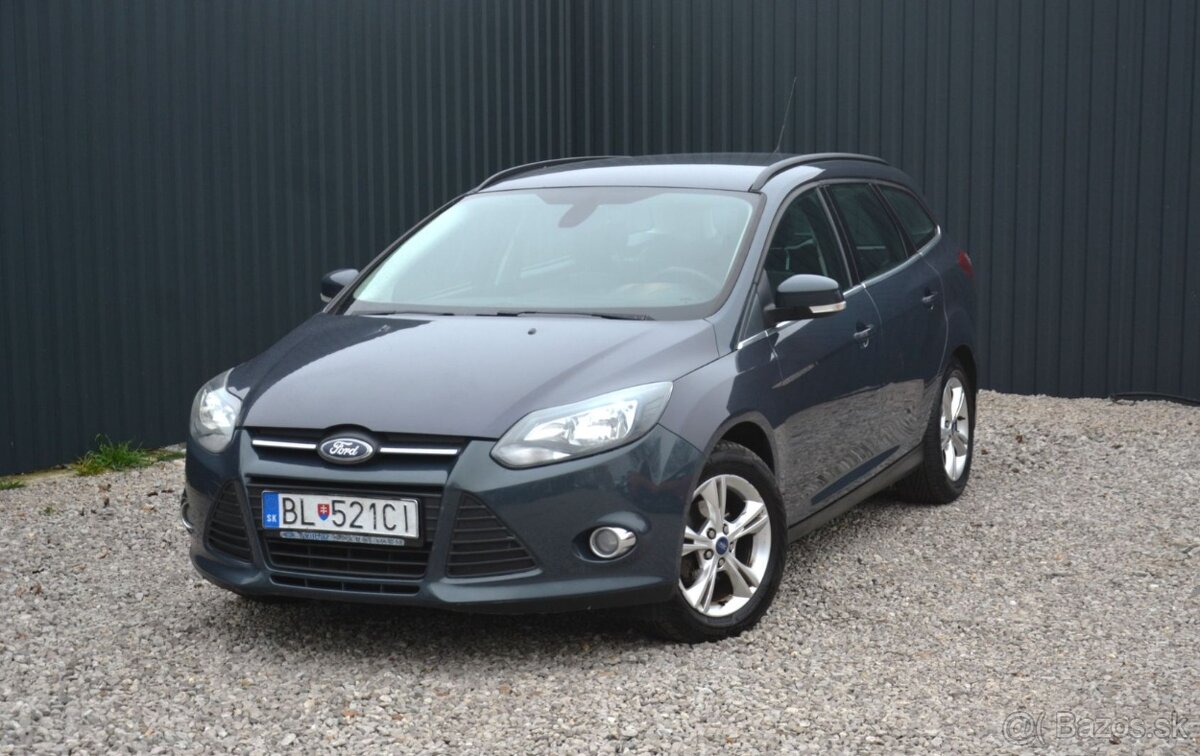 Ford Focus Array 1.6 SR voz