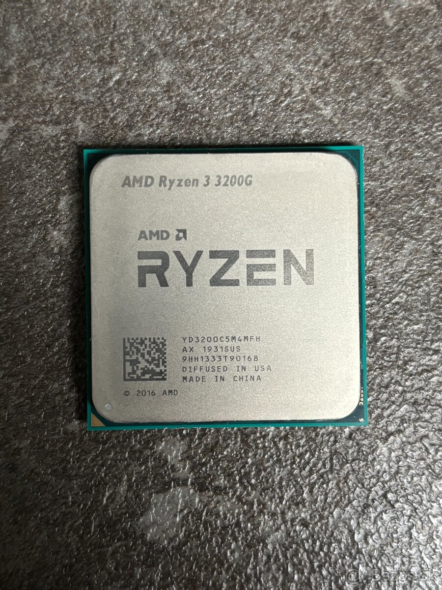 Predám procesor AMD Ryzen 3 3200G + chladič