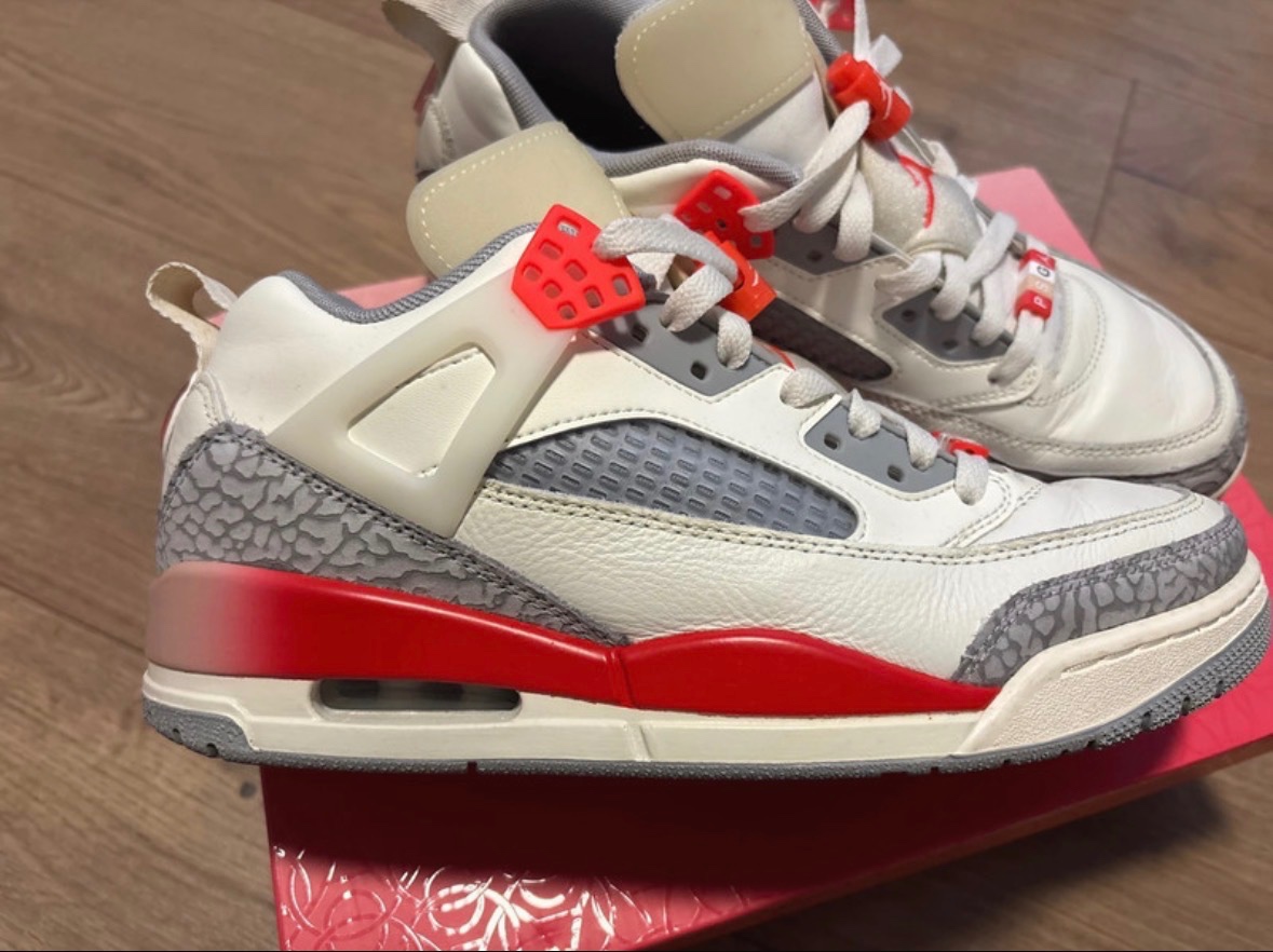 Jordan Spizike low PSG
