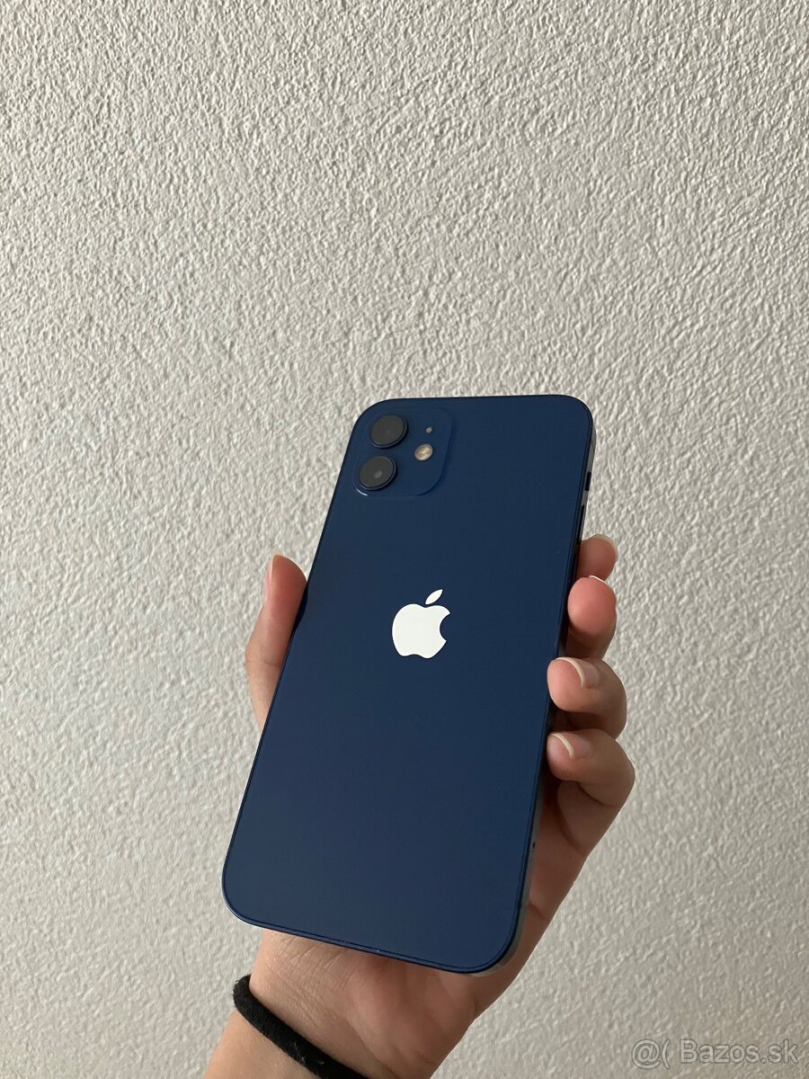 iPhone 12
